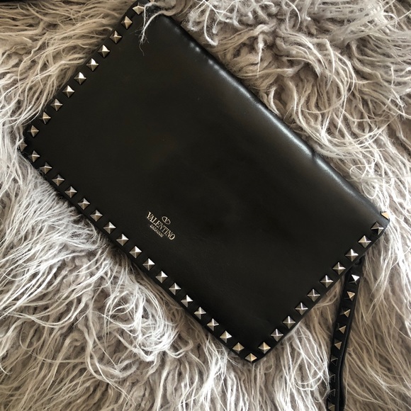 Valentino Rockstud Clutch - Picture 2 of 8
